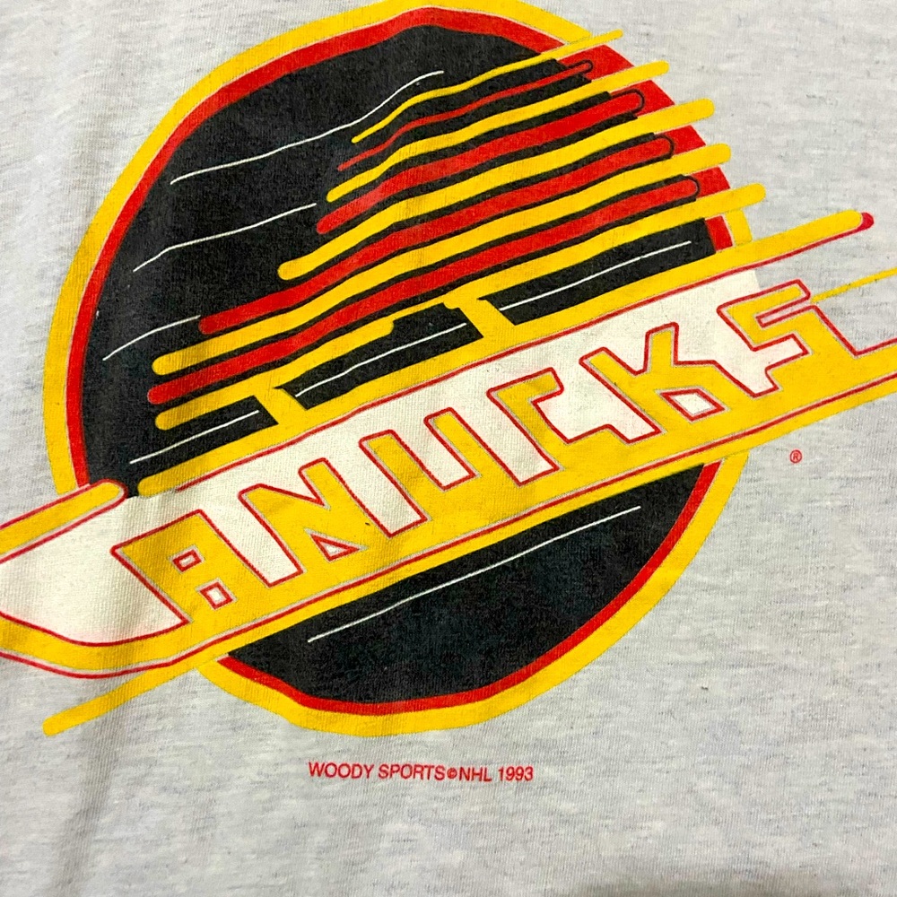 Vintage 1993 Woody Sports NHL Vancouver Canucks Hoodie Shirt